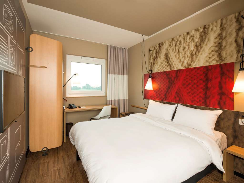 B&B Hotel Wuppertal-City Quarto foto